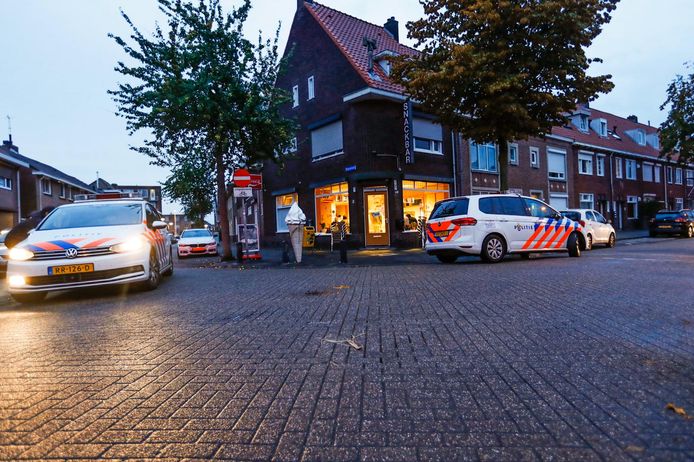 Vroeg Donker Dan Komt De Serieovervaller Maar Ze Worden Allemaal Gepakt Eindhoven Ed Nl