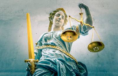 Verdachte van gooien vuurwerkbom in Duiven en stalken ex-vriendin zit weer vast