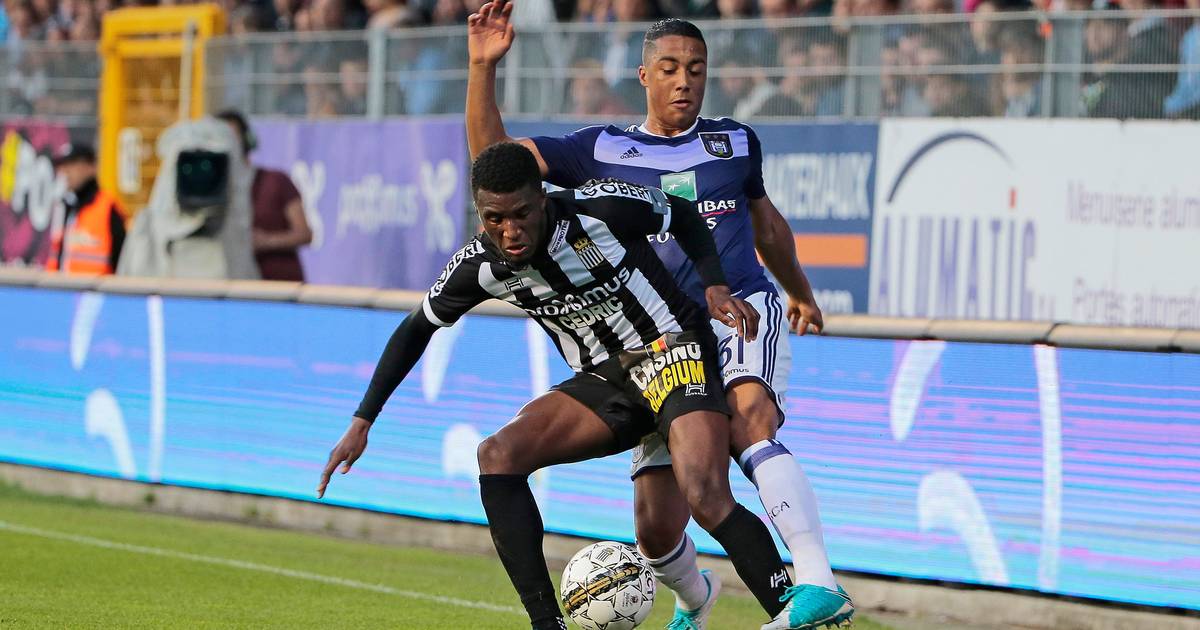 KRC Genk neemt Clinton Mata op huurbasis over van ...