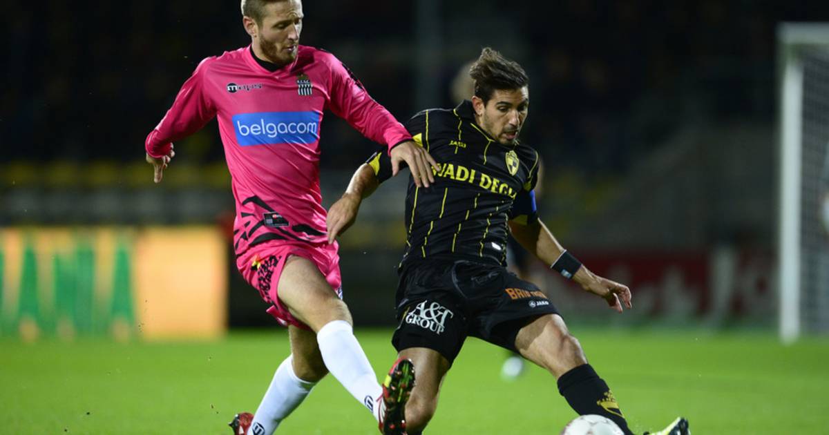 Herbeleef: Lierse houdt met z'n tienen stand tegen Charleroi | Jupiler Pro League | hln.be