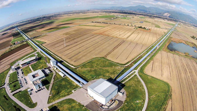 De Europese Virgo-detector ligt met haar drie kilometer lange armen op het Toscaanse land nabij Pisa. Foto Virgo Collaboration/N. Baldocchi
