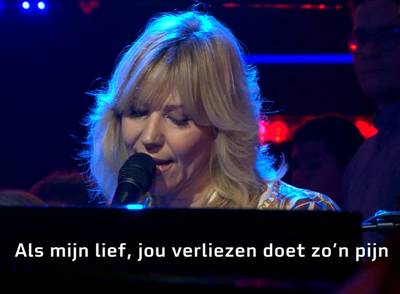 Claudia de Breij imponeert met intieme brexit-ballade