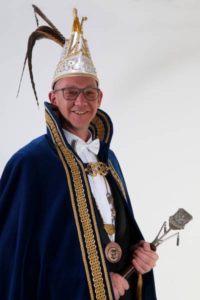 Carlo Jacobs is prins Carlo I namens De Dorstvlegels uit Vlierden
