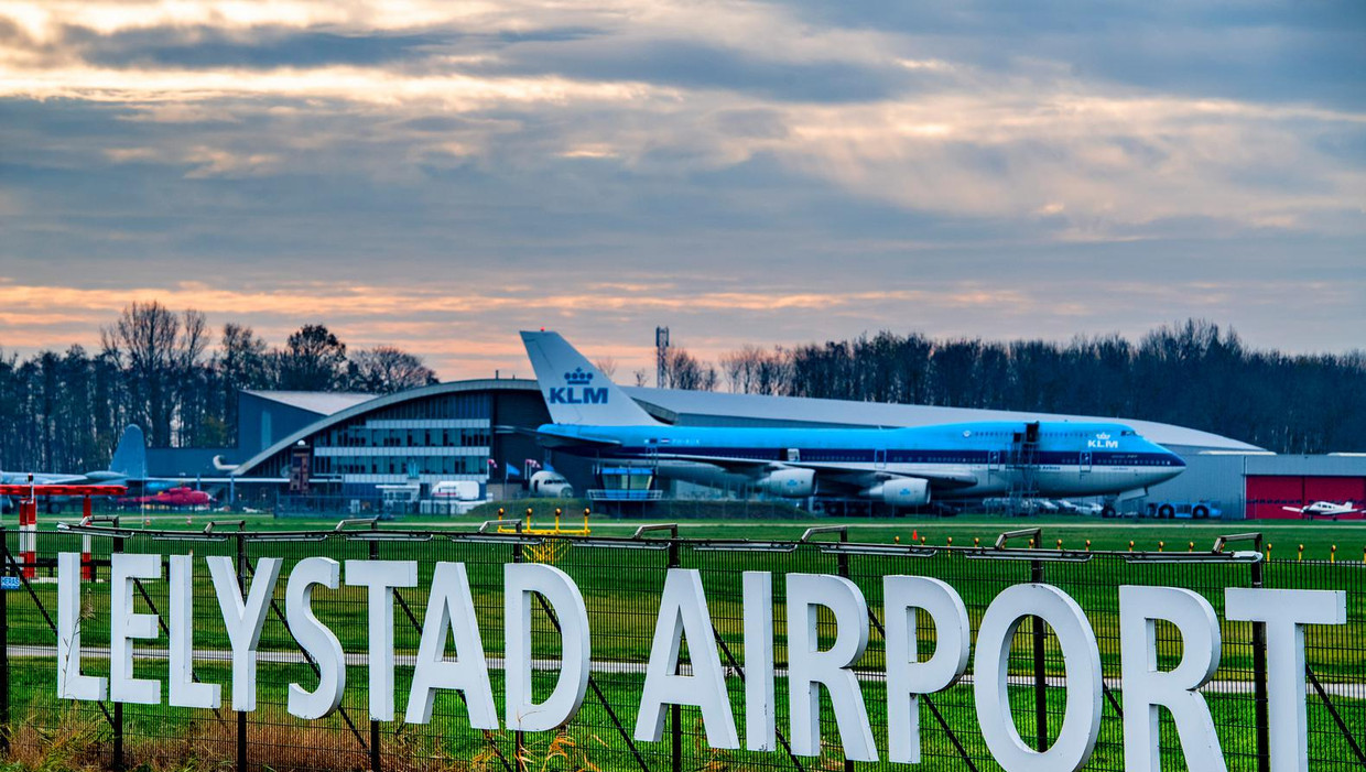 Lelystad Airport volgend jaar nog niet open | Het Parool