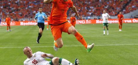 Huntelaar Scoort Bijna Twee Keer Zo Snel Als Van Persie Nederlands Voetbal Ad Nl