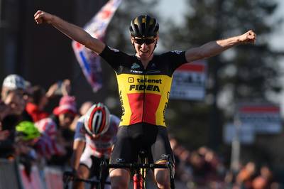 Aerts de sterkste in Leuven bij absentie Van der Poel