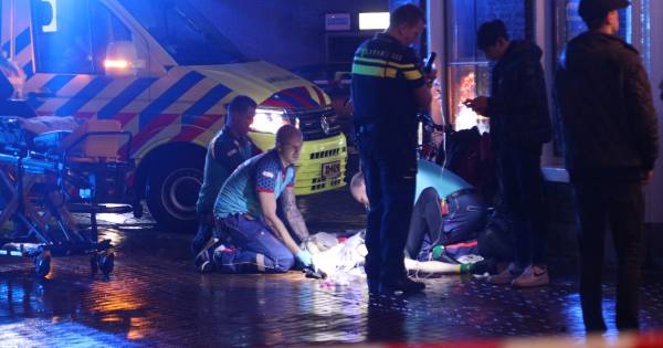 Twee jongens vast voor neersteken leeftijdgenoot (15) in Drachten, slachtoffer zwaargewond.