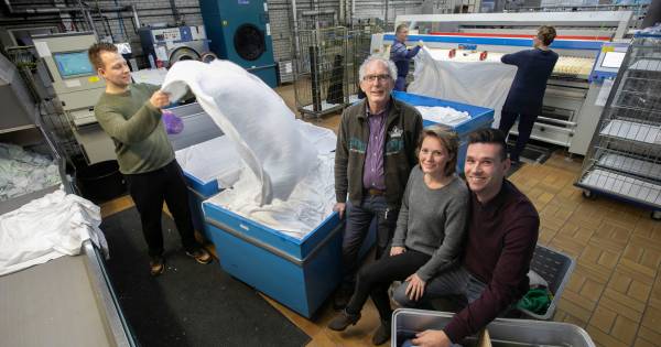 Nieuwe generatie aan roer bij Wasserij Steensel | Kempen - Eindhovens Dagblad
