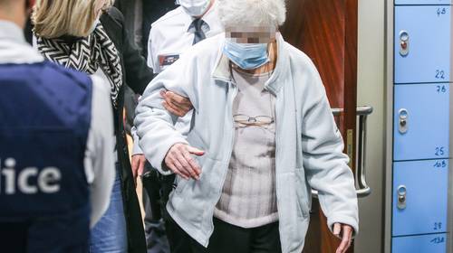 Zaak-Clara Maes (89): sporen uitgewist met dweil en Ajax omdat spoedarts dacht dat het een ongeluk was