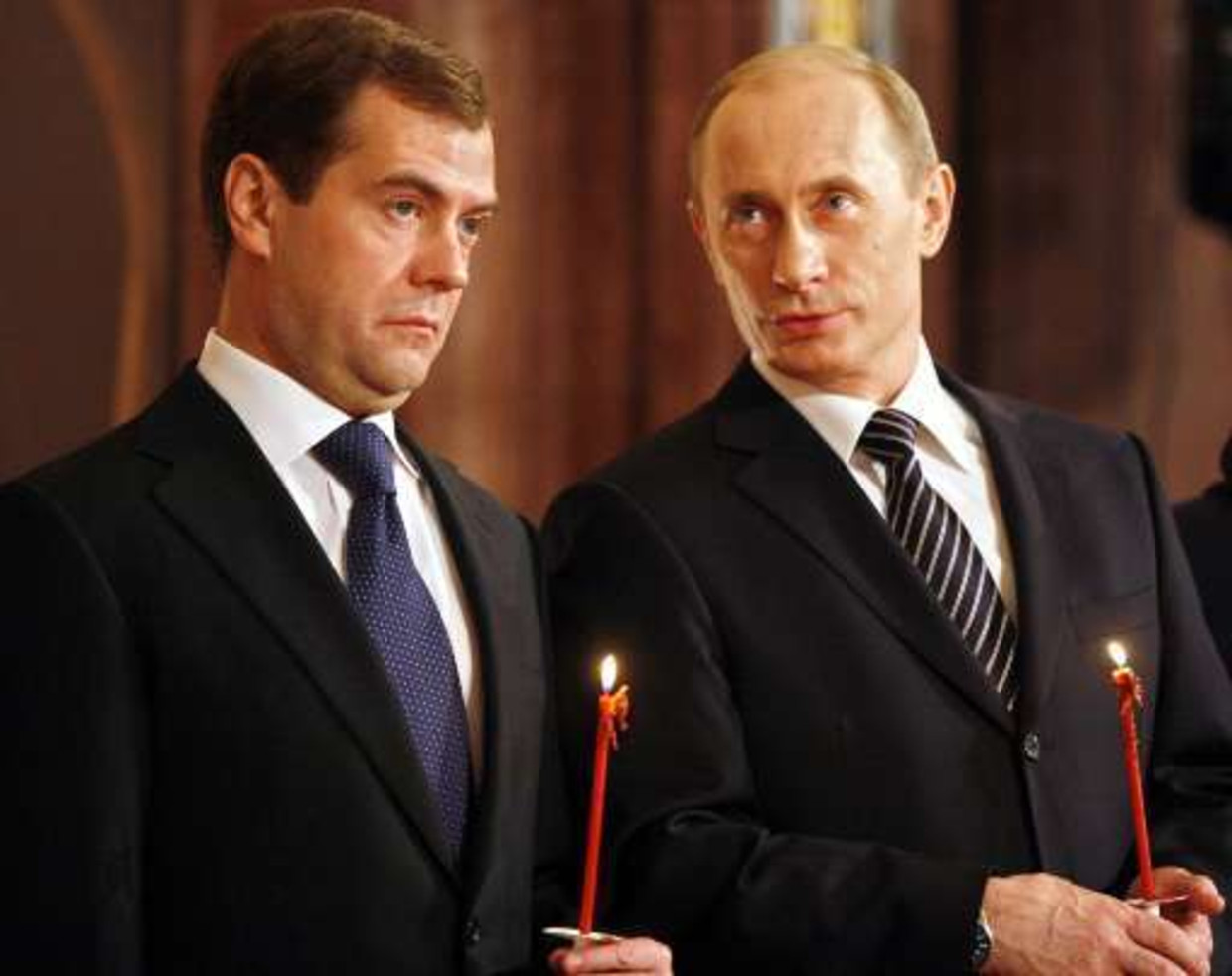 Путин с Медведевым 2001