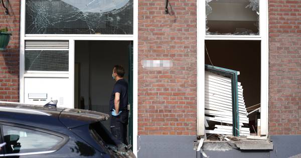 @hansvantelling Overal waar ze de meerderheid bereiken bestaan problemen als straatintimidatie, afval dumpen, mishandeling zelfs een drugsoorlog :.