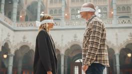 VIDEO: Blind Getrouwd-experten vrezen Elkes reactie