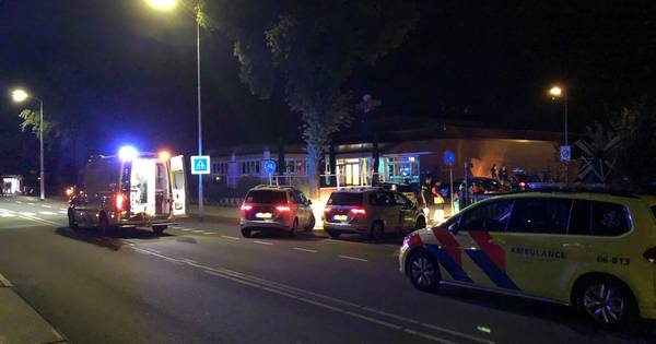 Caféruzie Wezep mondt uit in steekpartij.