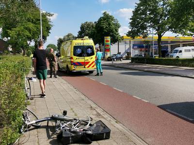 Fietser gewond na botsing met auto in Ede