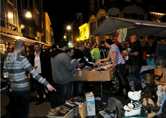 Primeur tijdens meimarkt: horeca mag klok rond open blijven ...