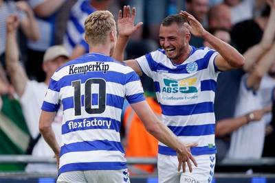 De Graafschap beleeft beste seizoenstart ooit door ruime zege op Volendam