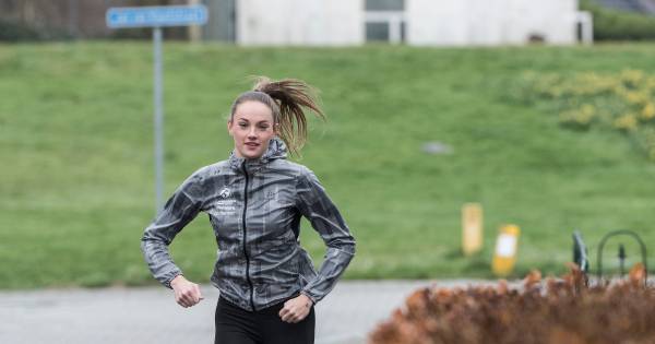 Atlete Bregje Sloot uit Lobith derde in Zweden tijdens internationaal debuut - De Gelderlander