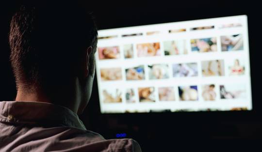 Het doet denken aan de zaak-Pelicot: Duitser (68) verkracht en filmt jarenlang bewusteloze vrouwen