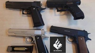 Jeugdbende Waalre: Minderjarigen met nepvuurwapens opgepakt