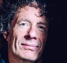 ▶︎ Dirk Draulans: ‘Mensen onderschatten tegen wat voor klimaatsysteem we opboksen: de hel op aarde komt eraan’