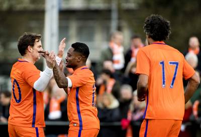 Oud-internationals winnen traditioneel nieuwjaarsduel