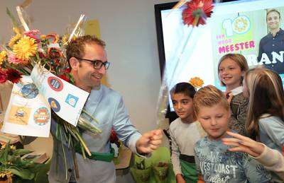 Minister wil beurs voor omscholing tot basisschoolleraar