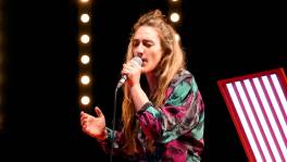 Sofie zingt 'Blame It On Me' van George Ezra