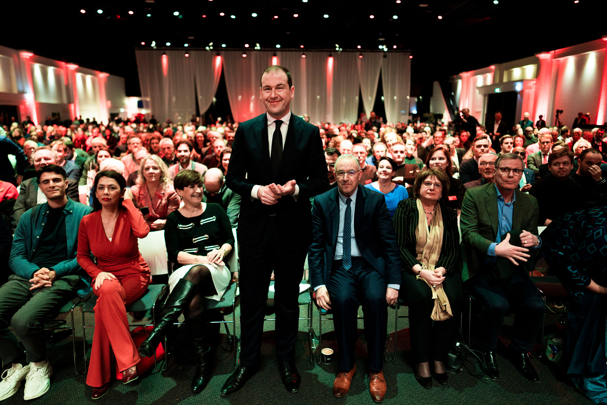 Pvda Congres Vraagt Om Meer Linkse Samenwerking De Volkskrant