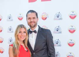 Simon Keizer heeft heerlijk plaatje met Annemarie uit de oude doos opgesnord