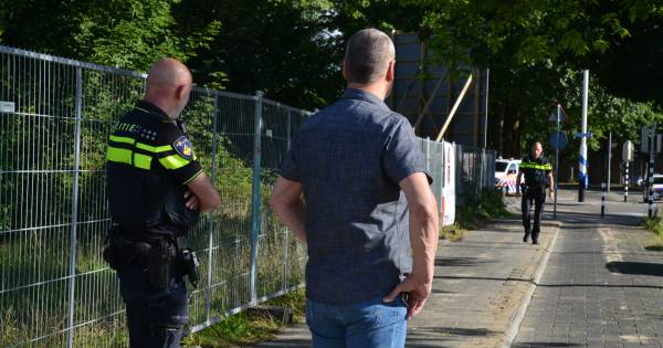 Gevonden ‘#explosief' in oud schoolpand #Breda bleek geen bom maar wekker.