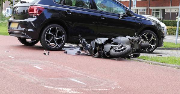 Aanrijding tussen scooterrijder en automobilist in Waalwijk.