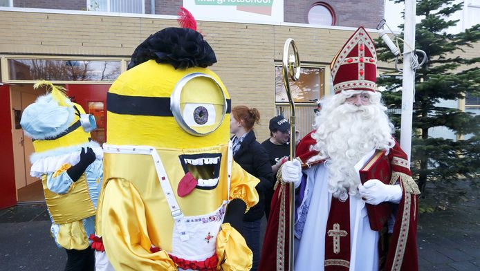 Minions En Witte Pieten Bij Sinterklaas In Utrecht Binnenland Ad Nl