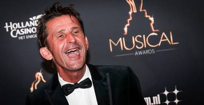 Edsilia Rombley en Cornald Maas hosten Eurovision in Concert