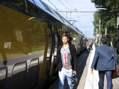 Handtekeningen voor behoud Intercity's Veenendaal-De Klomp