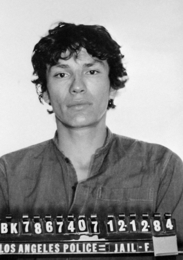 Le Traqueur De La Nuit Le "Traqueur de la nuit" meurt en prison à 53 ans | Foto | 7sur7.be