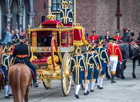 Déze oude traditie houdt Willem-Alexander in stand