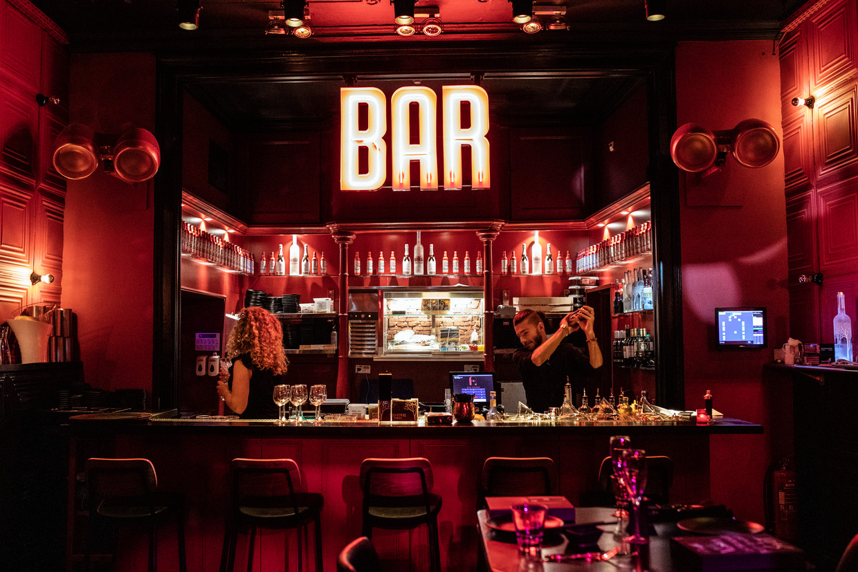 Bar Rouge brengt Parijse nachten naar Amsterdam Het Parool