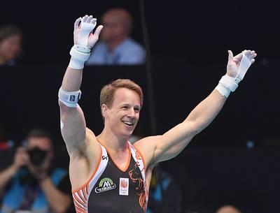 Zonderland pakt met ‘wereldrecord’ derde Europese titel aan rekstok