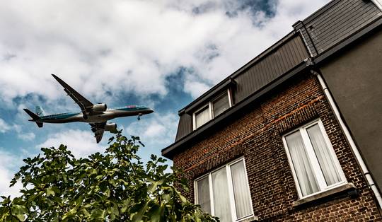 Luchthavens dreigden met faillissement tijdens conflict over 12,1 miljoen euro schuld: waarom Vlaanderen plooide