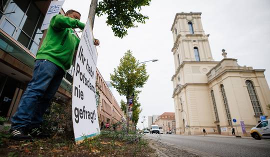 De AfD wil een kerk herstellen die volgens links symbool van oorlogsmisdaden is