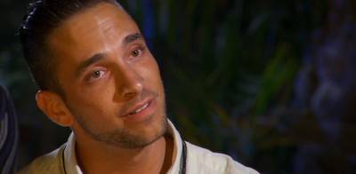 Damian breekt tijdens kampvuur: ‘Nachtmerrie is waarheid geworden’