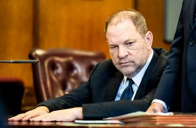 Weinstein geeft mailtjes slachtoffer vrij