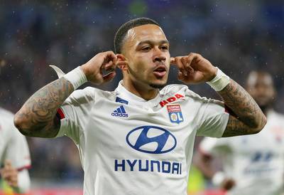 Depay schittert in nieuwe videoclip met bekende rappers en voetballers