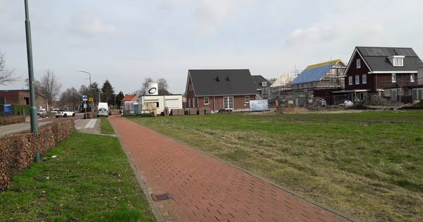 Toch geen 7 extra woningen in de Heisteeg in Riel