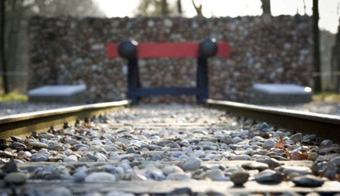 Het nationaal monument op het voormalige terrein van Kamp Westerbork .