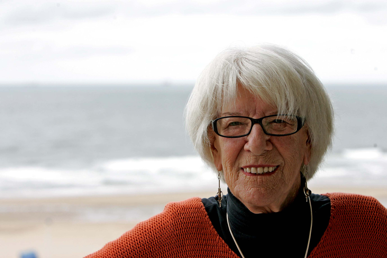 Schrijfster Miep Diekmann overleden Foto AD.nl
