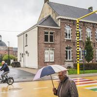 Hoe de burgemeester worstelt met migratie: ‘Plots bestaat onze deelgemeente voor 10 procent uit asielzoekers’