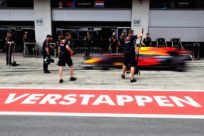 Verstappen nestelt zich op vijfde plaats in kwalificatie