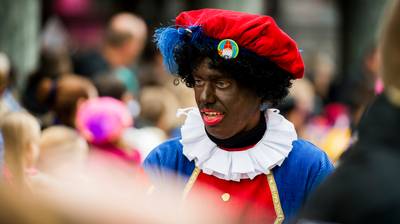 Cultuurminister: Ogen niet sluiten bij discussie Zwarte Piet