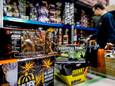 Winkeliers stappen naar de rechter om toch vuurwerk te kunnen verkopen dit jaar.